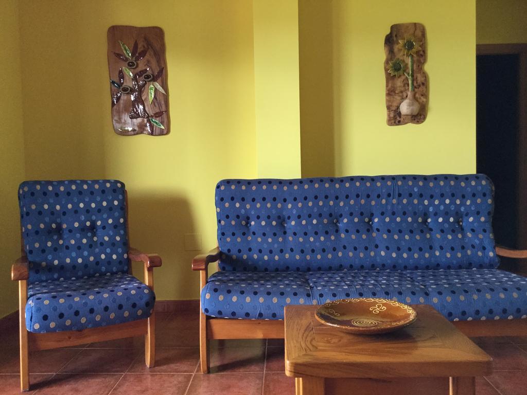 Alojamiento En Entorno Rural Los Trobos Villar de Otero Bagian luar foto
